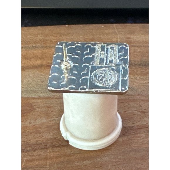 Disney Hidden Mickey Trading Pin Figment Dragon 3 of 5 Blue Pink 2016 Authentic - Picture 4 of 5